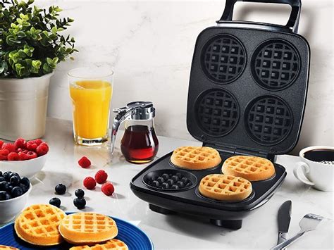 Best 6 Multiple Mini Waffle Makers For You In 2022 Reivewed