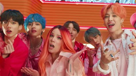 Bts Boy With Luv Ft Halsey Mv Hit 200 Million Views Kpopping