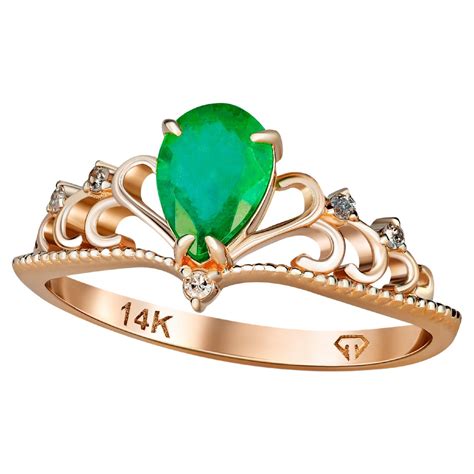 Customizable 14k Gold Tiara Ring With Natural Emerald And Diamonds For