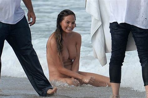 Chrissy Teigen Goes Completely Naked In The Beach As A Cou Flickr
