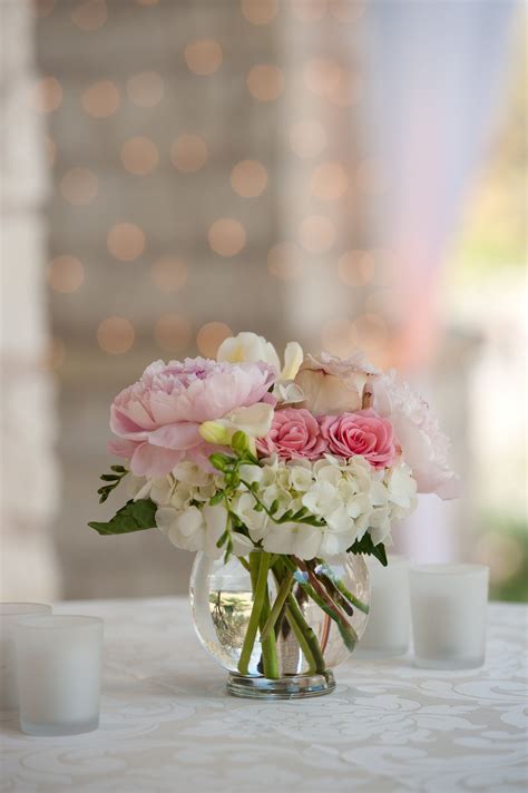 Small Pink And White Centerpieces
