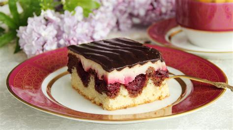 Die Donauwelle ist ein wahrer Klassiker unter den Kuchen Wie Sie den