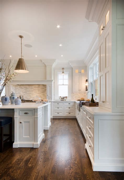 What Type Of Flooring Goes Best With White Kitchen Cabinets