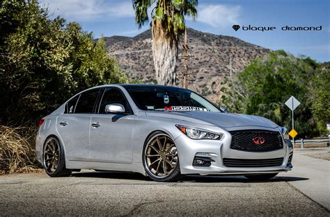 Exclusive Face Of Silver Infiniti Q50 With Custom Grille And Emblem