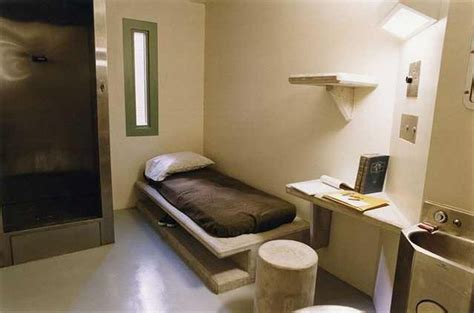 Photos Reveal What Prison Cells Look Around The World 22 Words