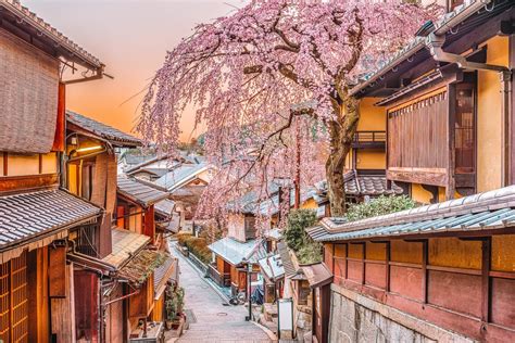 9 Cool Things To Do In Japan Away And Far Mejores Ciudades Del