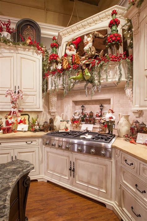 First of all, adding a pop of colour to your however, instead of creating a taller island, surrounded by bar stools, kitchen island decor is getting the functionality treatment. 35 Best Christmas Kitchen Decor Ideas | Wow Decor