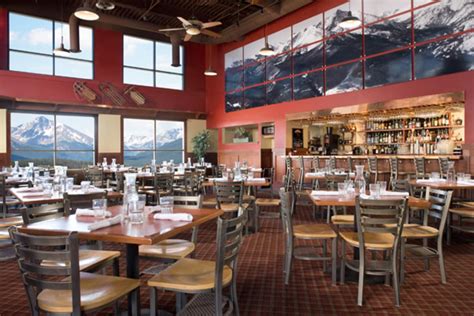 Vail Resorts Committed To Opening All On Mountain Restaurants This