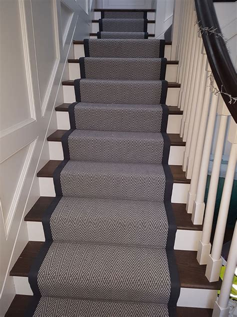 Get 33 Designer Carpet Runners For Stairs