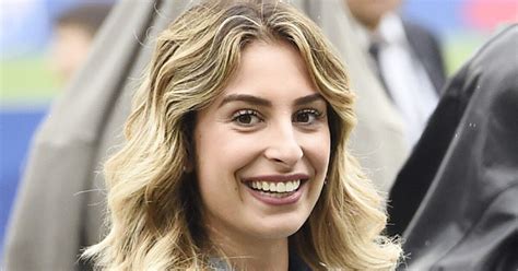 Massimiliano allegri fans page, torino (turin, italy). Chi è Valentina Allegri? La figlia di Massimiliano Allegri ...