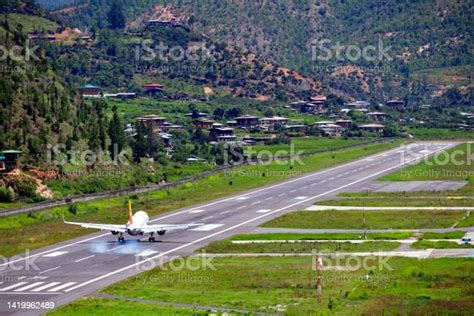 Paro Airport Runway Aircraft Touchdown Bhutan Stock Photo Download