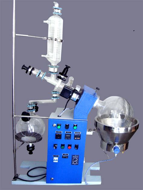 Rotary Vacuum Evaporator System At Best Price In Vadodara M V Scientific