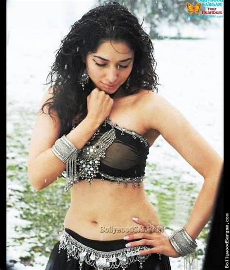 Tamanna Bhatia Hot Pictures And Super Sexy Hd Wallpapers SexiezPicz