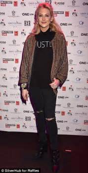Lottie Moss Rocks Floral Shirt Dress At Raffles Event Daily Mail Online
