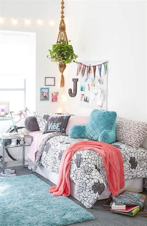 21 Dorm Bedding Ideas By Color Society19 Dorm Room Decor Cute Dorm Rooms Room Decor