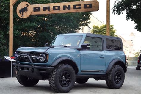Ranking The Most Unique Ford Bronco Colors