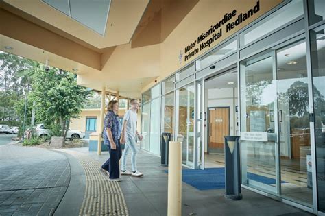 We offer everything you would expect from your local private hospital including outpatient clinics. Mater Private Hospital Redland - Mater Health