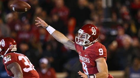 Report Texas Aandm Leading Candidate For Oklahoma Transfer Trevor Knight