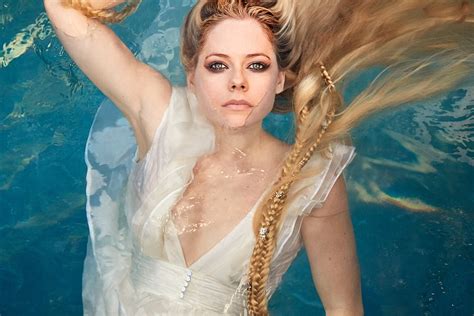 Avril Lavigne Drops Powerful Comeback Single Head Above Water