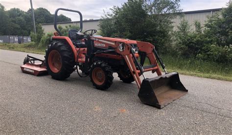 Used 1995 Kubota L2900 Day Farm Machinery