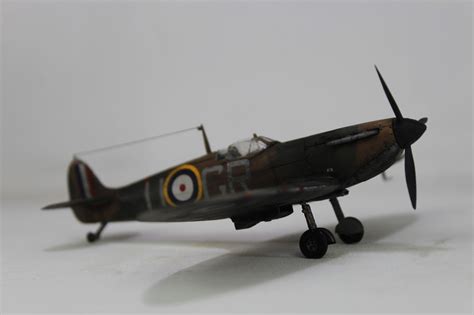 Airfix 172nd Supermarine Spitfire Mk1a Step By Step Full Build