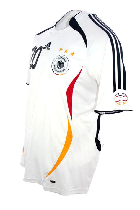 Former arsenal and germany striker lukas podolski has joined turkish side antalyaspor on a free transfer. Adidas Deutschland Trikot 20 Lukas Podolski WM 2006 DFB ...