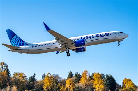United Airlines Boeing 737 Max 10 Rolls Out With Special Livery