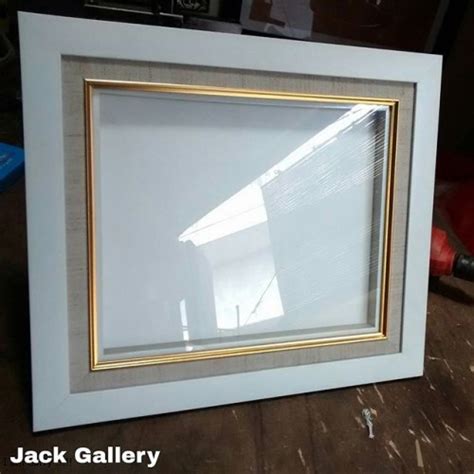 Hal yang cukup besar memang, sebab jepara merupakan salah satu kota industri furniture model ukiran terbesar di indonesia. Jual Frame / Bingkai Foto Minimalis Kota Depok, Jawa Barat ...