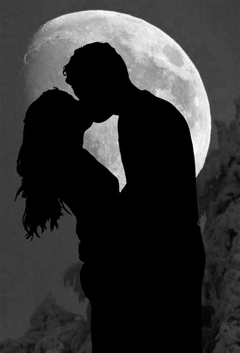 Kissing Silhouette Couple Silhouette Silhouette Painting Kiss Painting Shadow Painting