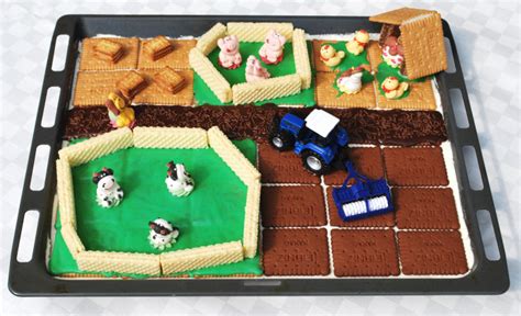Schneller traktor kuchen rezept kochrezepte at. Bauernhof-Kuchen - Kinderspiele-Welt.de