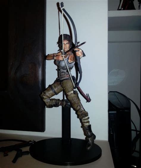 Lara Croft Play Arts Kai Tomb Raider Custom Action Figure