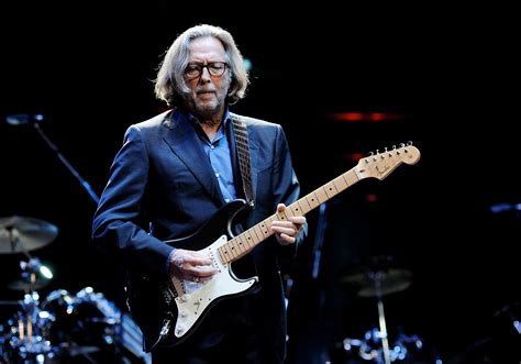 Legendary Rockstar Eric Clapton Struggling To Play Guitar Due To