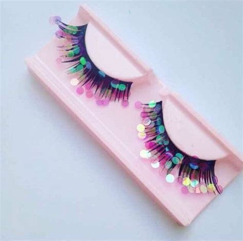 Pin By Lalunamoon On Aesoc Aesthetics Pink Glitter Rave Makeup