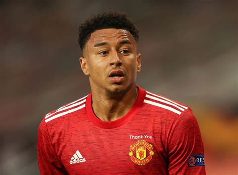 Jesse lingard scores a brilliant solo goal before west ham hold off a wolves fightback to secure a victory that moves them into the premier league top four. sieumuot.tv: Jesse Lingard - Tài năng trẻ đến bao giờ?