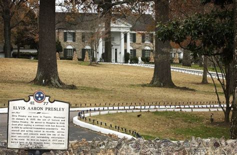 Elvis Presleys Graceland 10 Things You Didnt Know About The Birthday