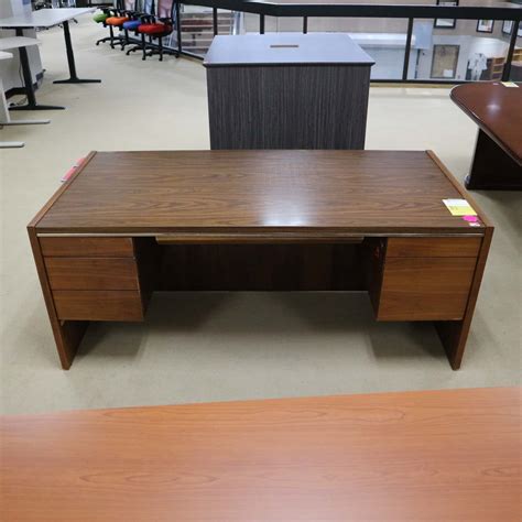 Kimball Desk 72 72w X 36d Office Furniture Liquidations
