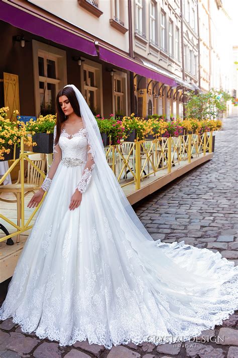 Crystal Wedding Dresses Top 10 Crystal Wedding Dresses Find The