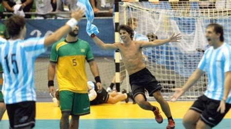 From wikimedia commons, the free media repository. ¡Argentina es olímpico en el Handball! - Handball Argentina