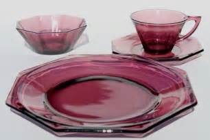 Vintage Hazel Atlas Moroccan Amethyst Glass Tea Set Luncheon Dishes
