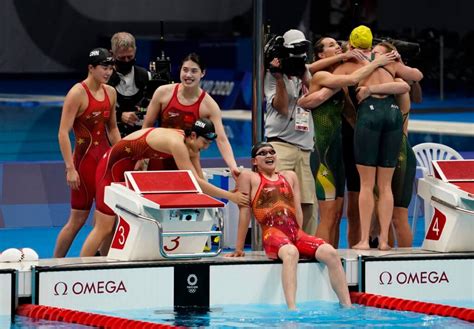 Olympics China Snares Upset Gold In 800 Freestyle Relay