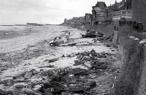 D Day 6 June 1944 Photos Of Allied Troops Storming Normandy And