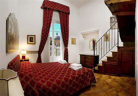 rome jewish quarter elegant  bedroom apartment  panoramic