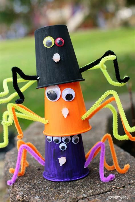 Paper Cup Spiders With Glowing Noses - Halloween Craft | Inexpensive ...