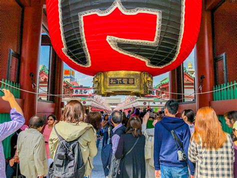 Ultimate Guide To Sensoji Temple In Asakusa Tokyo Japan The Creative Adventurer