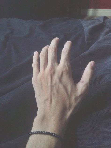 Pin By Reade On Aes A Hand Veins Human Photography