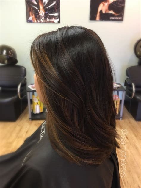 The fluff layers on the top give your little hair a high volume appearance. Best 25+ Indian hair highlights ideas on Pinterest ...