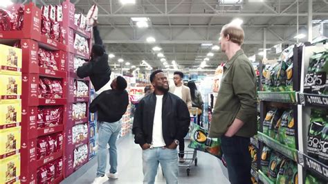 Watch Today Excerpt See Kevin Hart Star In Super Bowl Ad From Sams Club
