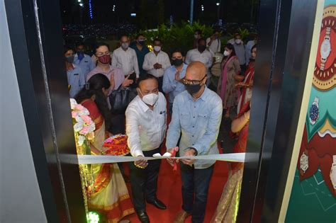 Titan Launches Its 500th World Of Titan Store In Kolkata