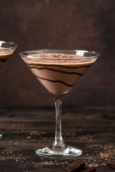 Easy Homemade Ultimate Chocolate Martini Recipe
