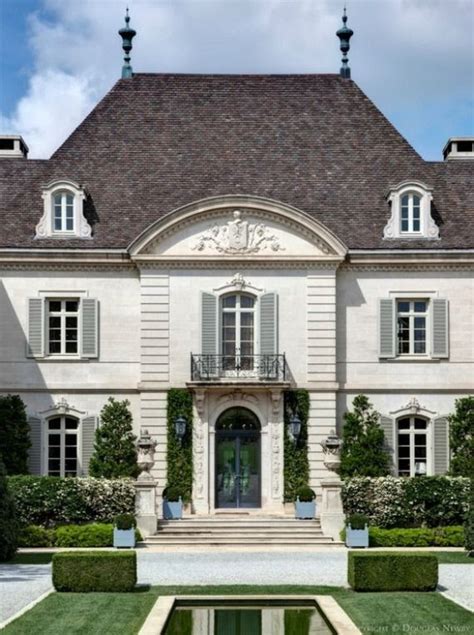 French Chateau Architecture Combined What Two Styles